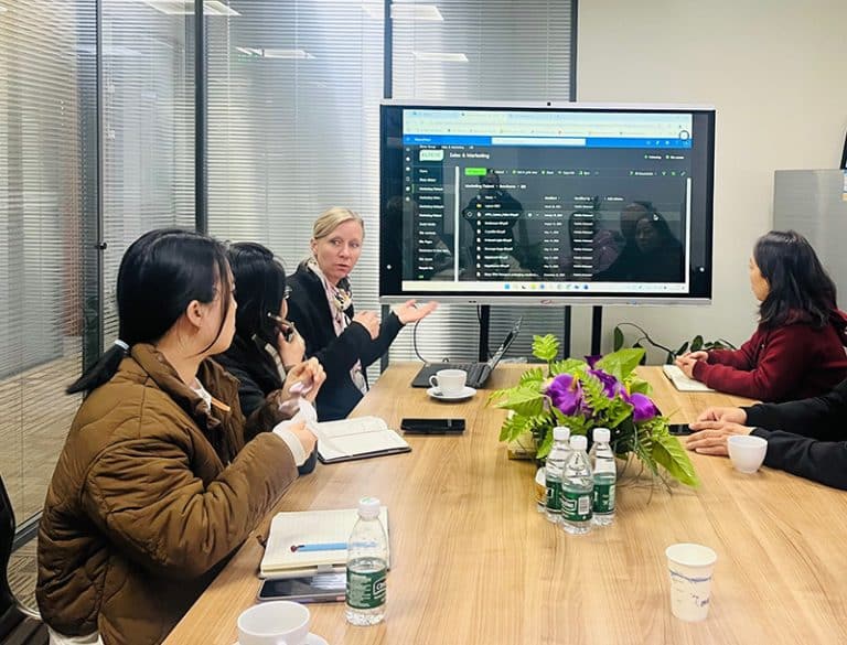 Nina visits Eltete teams in Shanghai, Malaysia, and Vietnam